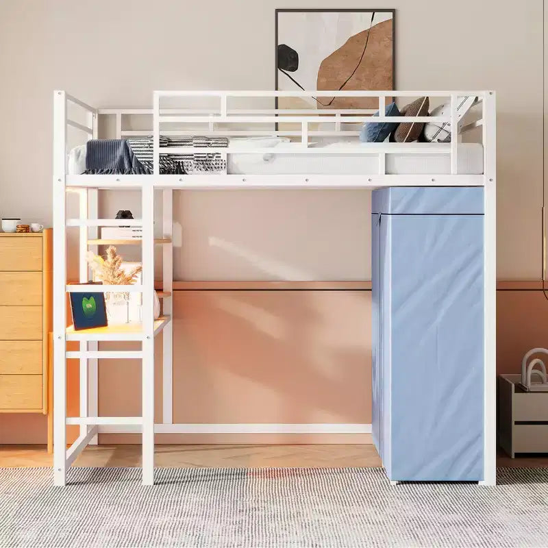 Letto a soppalco in metallo con armadio, scrivania, scaffali, presa di corrente e luce a LED