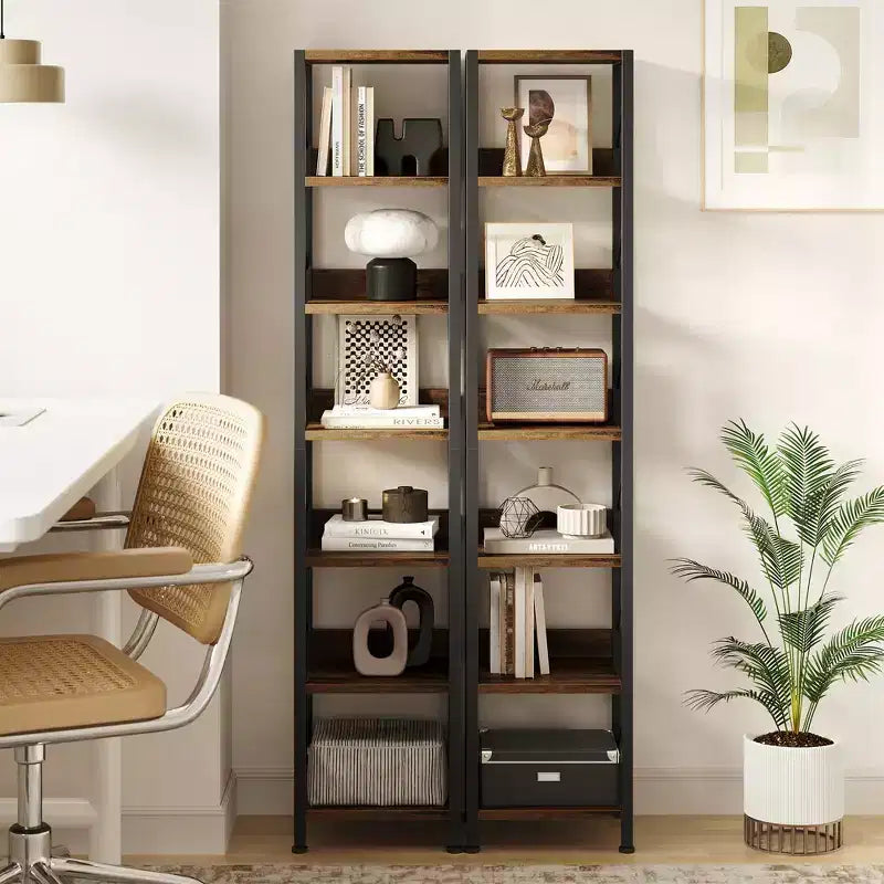 Libreria stretta a 6 ripiani con bordo di protezione