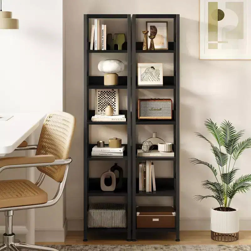 Libreria stretta a 6 ripiani con bordo di protezione