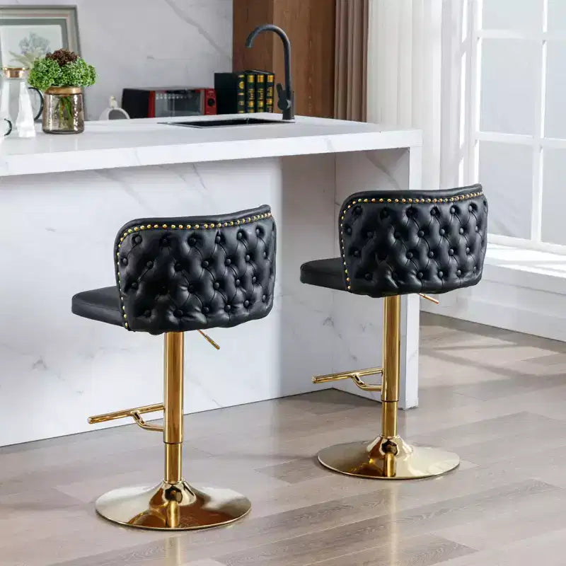 Set di 2 Sgabelli da Bar Girevoli con Schienale Trapuntato, in Pelle Sintetica, Altezza Regolabile, per Cucina o Bar di Casa