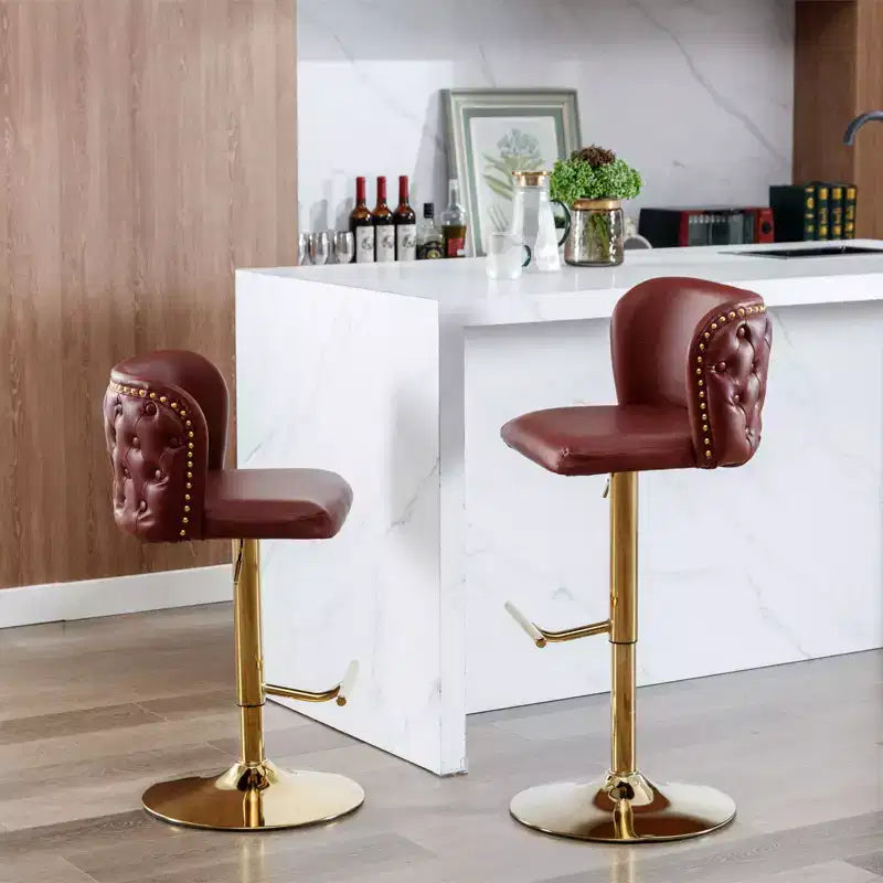 Set di 2 Sgabelli da Bar Girevoli con Schienale Trapuntato, in Pelle Sintetica, Altezza Regolabile, per Cucina o Bar di Casa